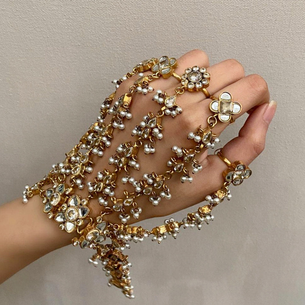 DIYAA HANDCHAIN – AK Jewels - Main Image