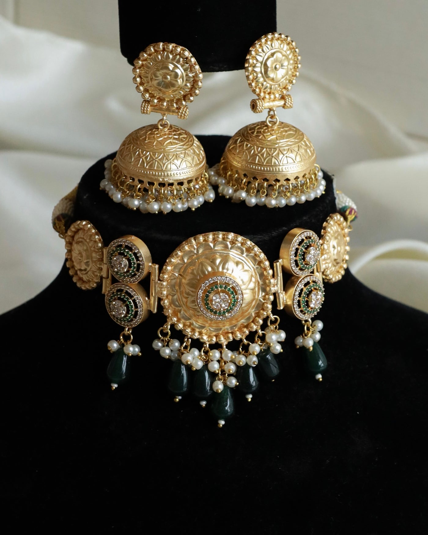 BARUNI SET