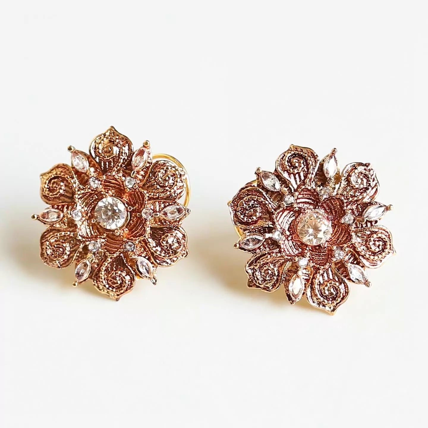 SWARA EARRINGS