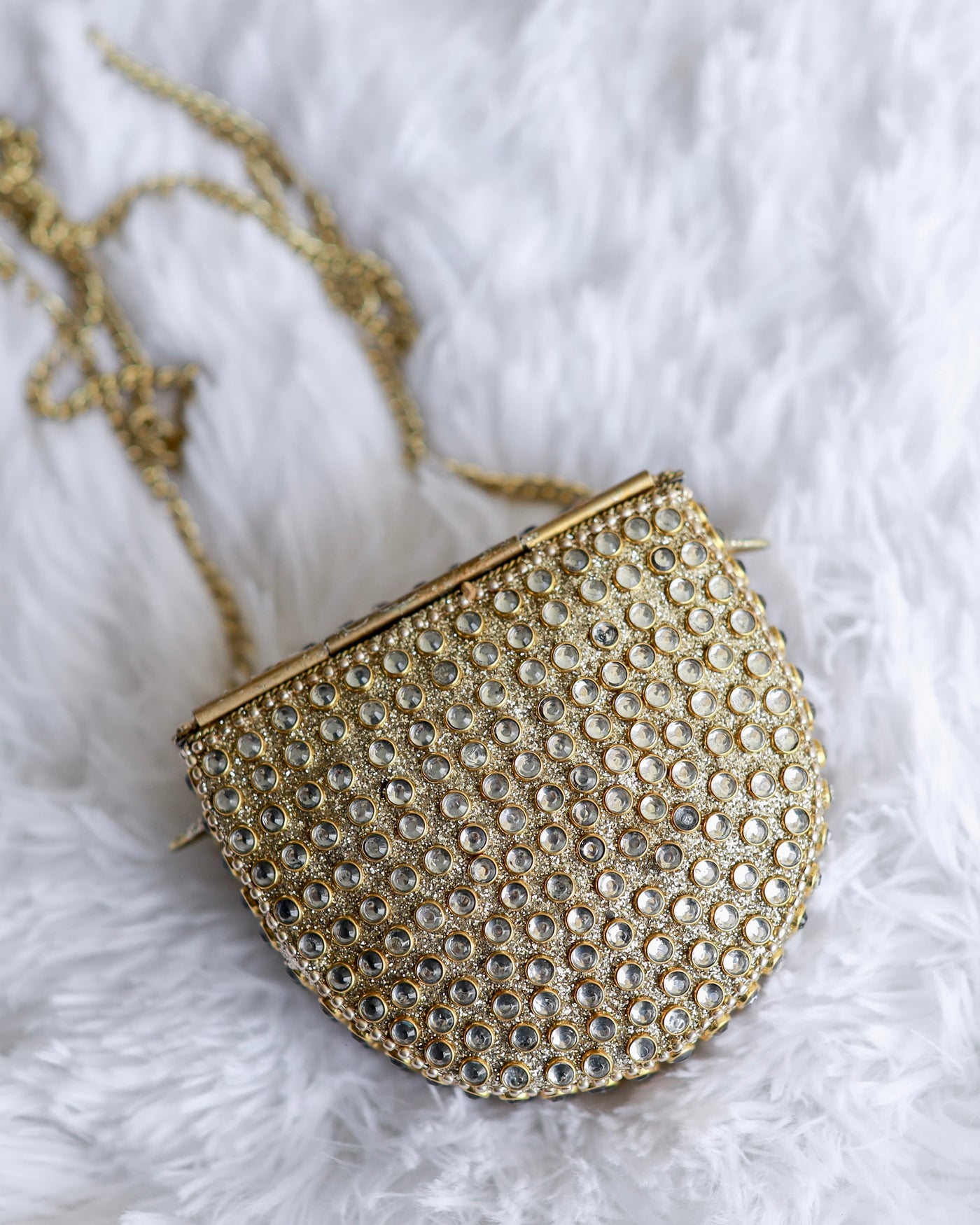 DAMINI CLUTCH