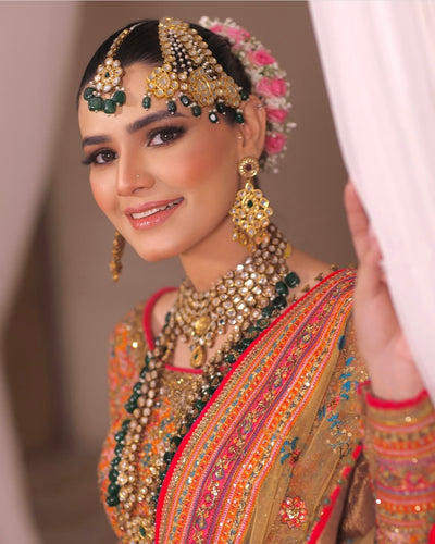 ZAHRA HASSAN SET