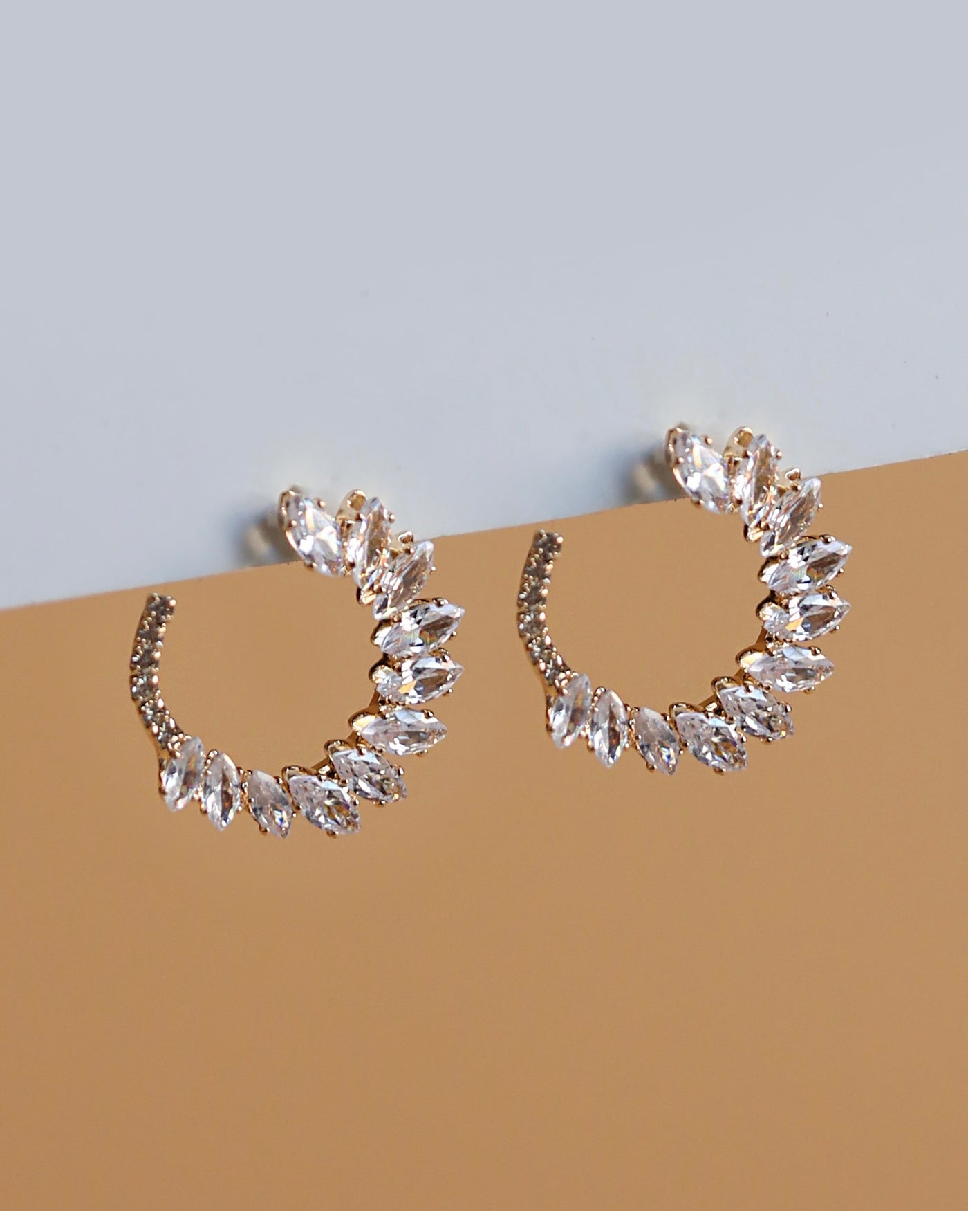 LUCIA STUDS