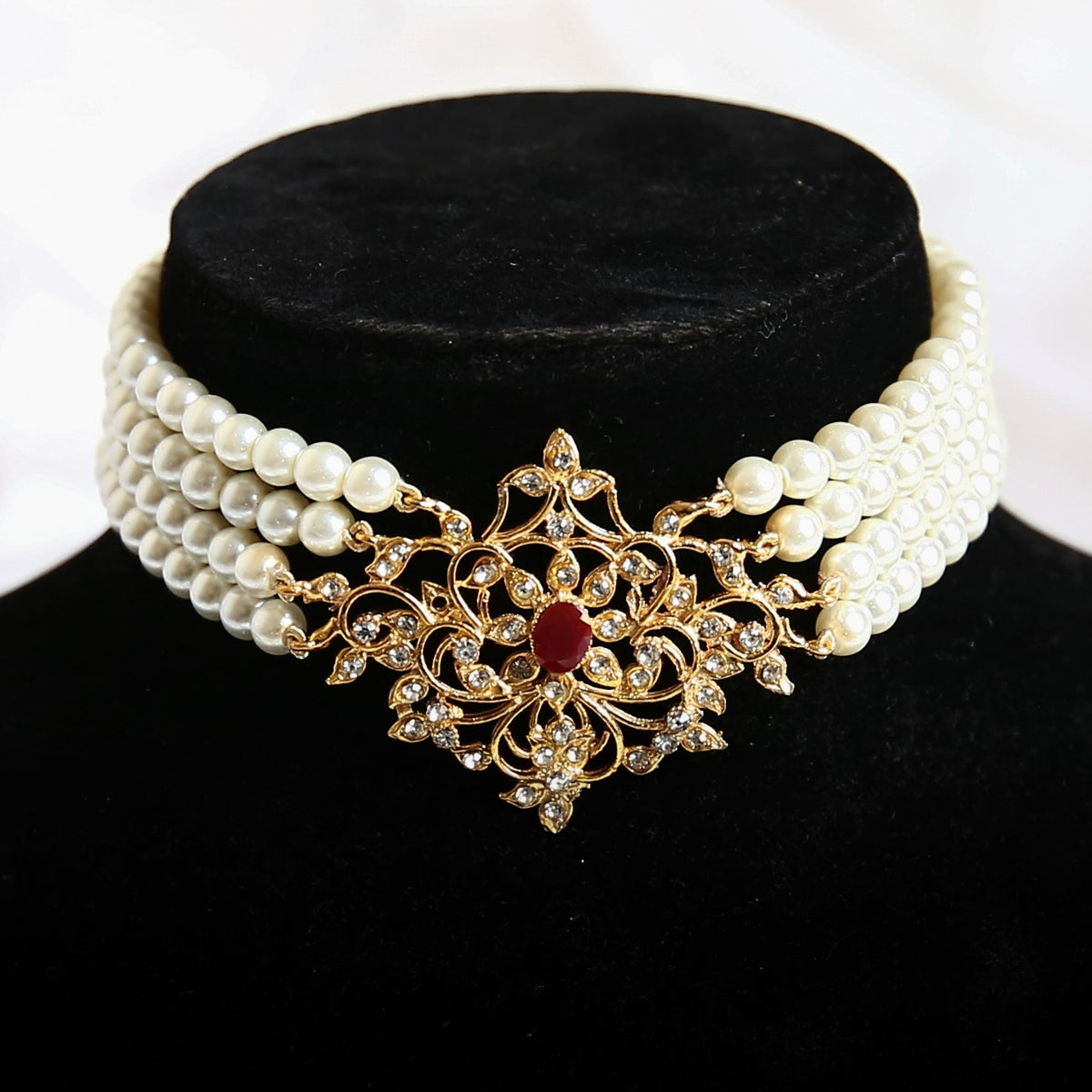 AMELIA CHOKER