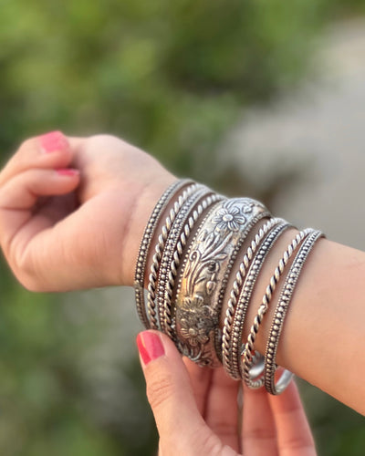 BEENISH BANGLES