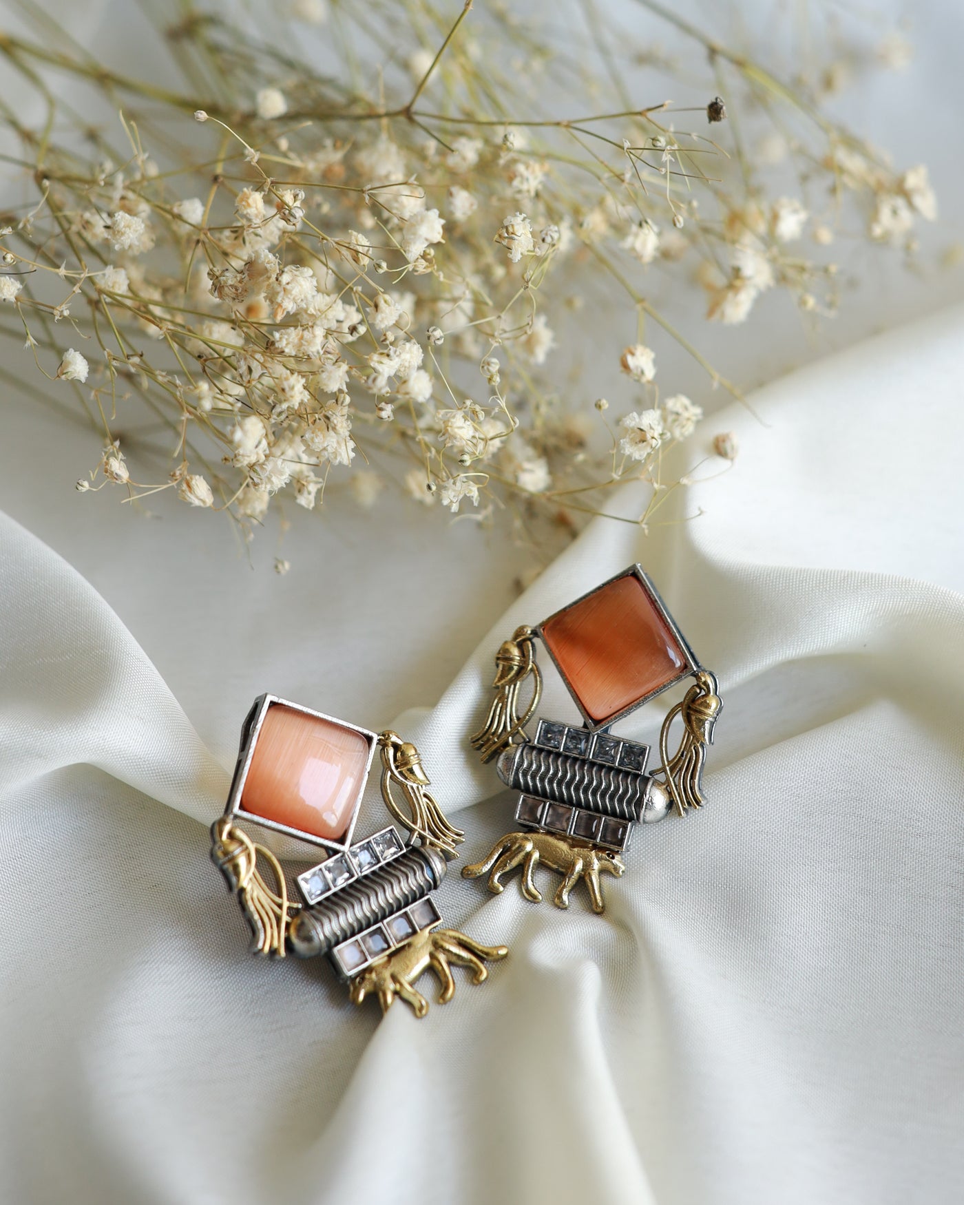 LUNA EARRINGS