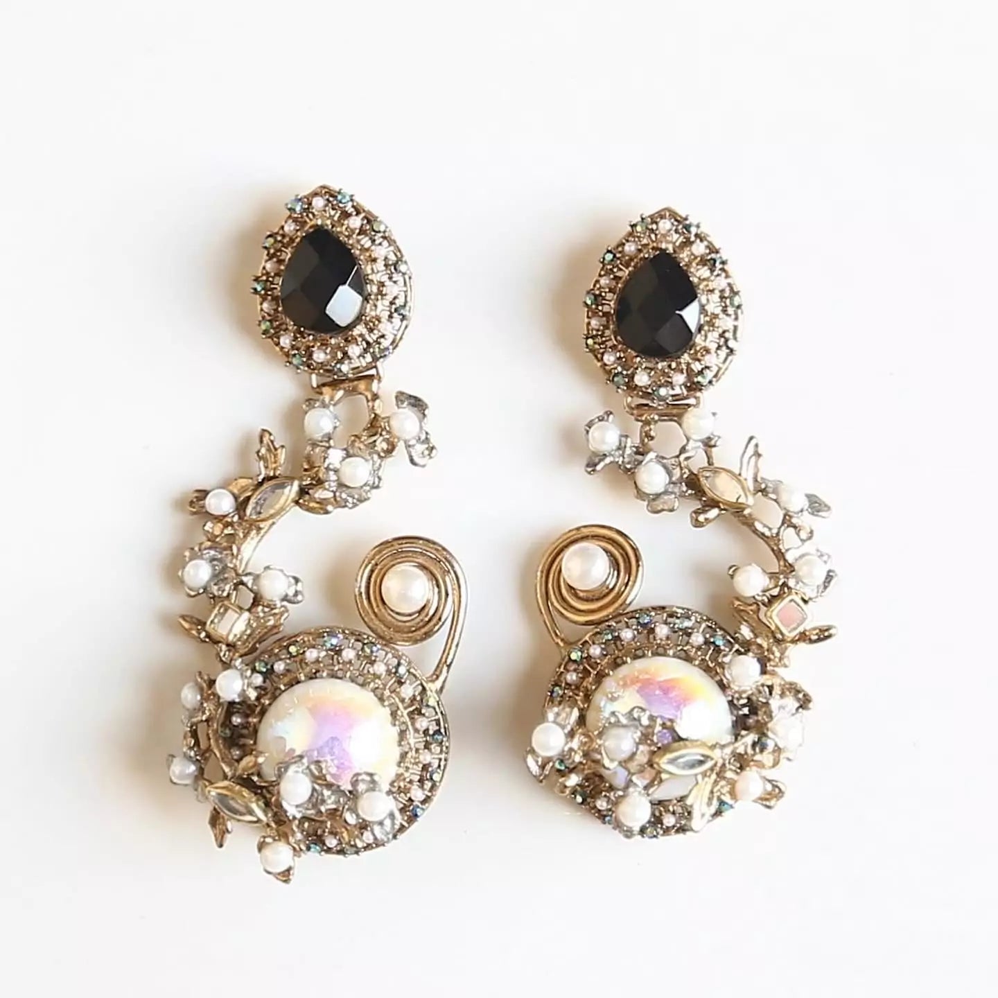 HANIYA EARRINGS