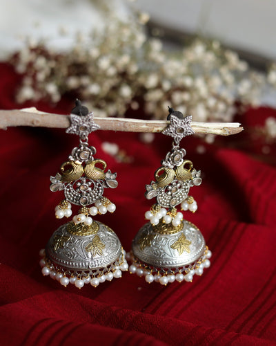 ARNIKA EARRINGS