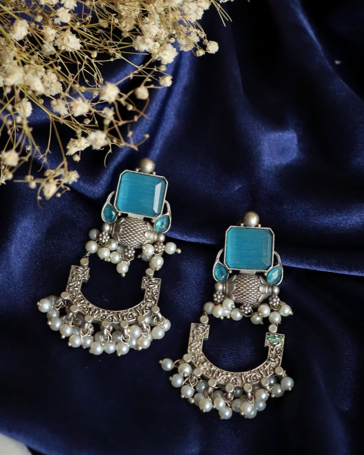 DEVIKA EARRINGS
