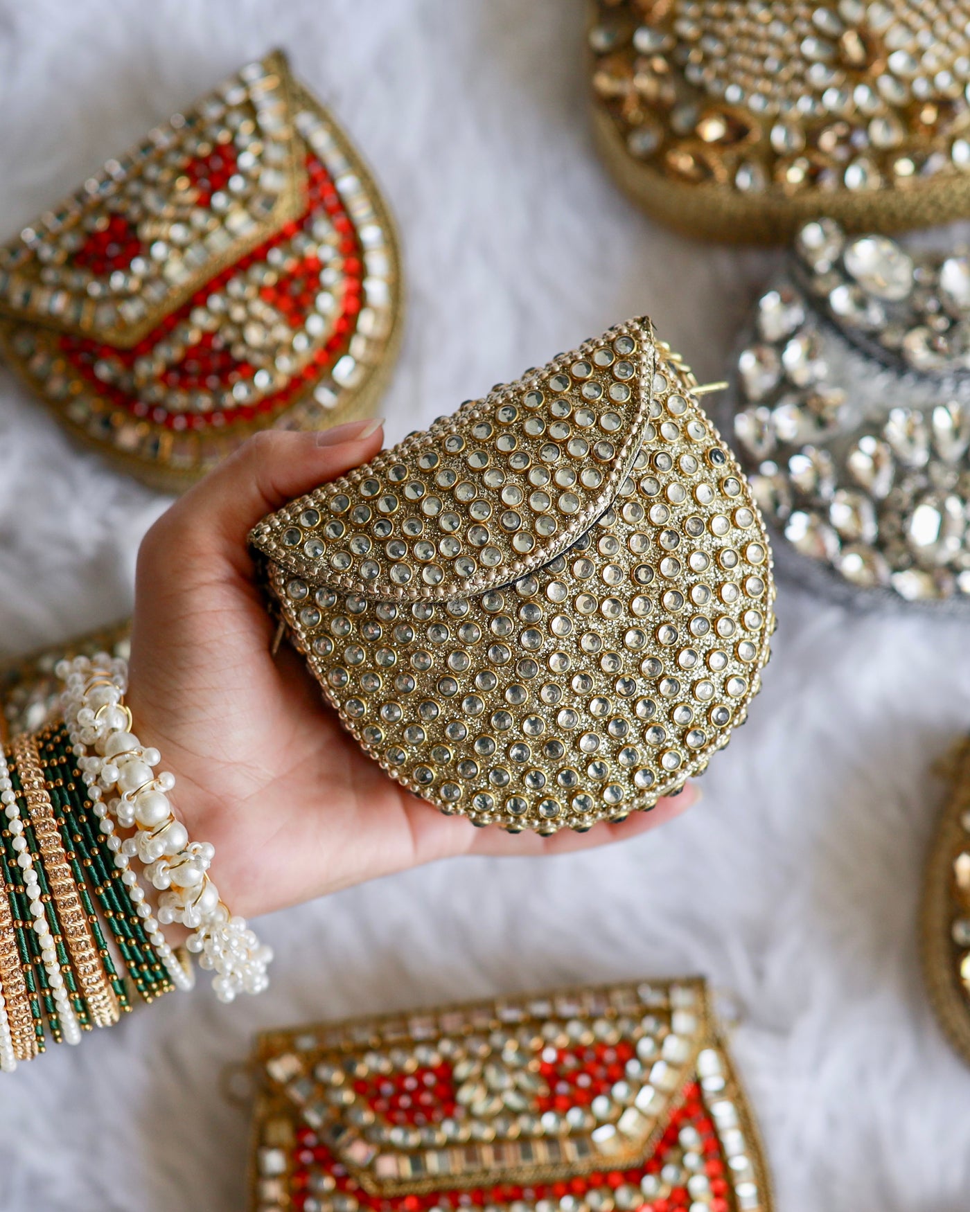 DAMINI CLUTCH