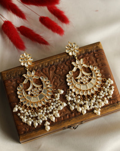 MONAH EARRINGS