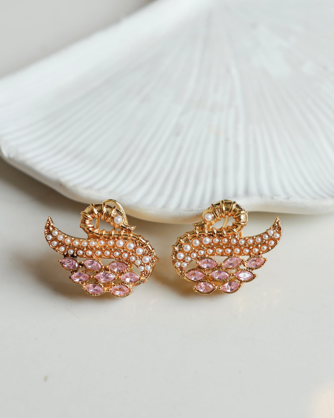 SWAN EARRINGS