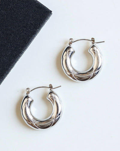 ROSALYN HOOPS