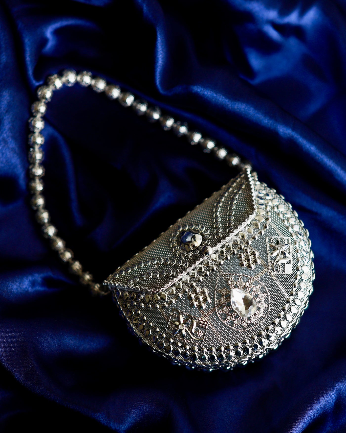 SADIA CLUTCH