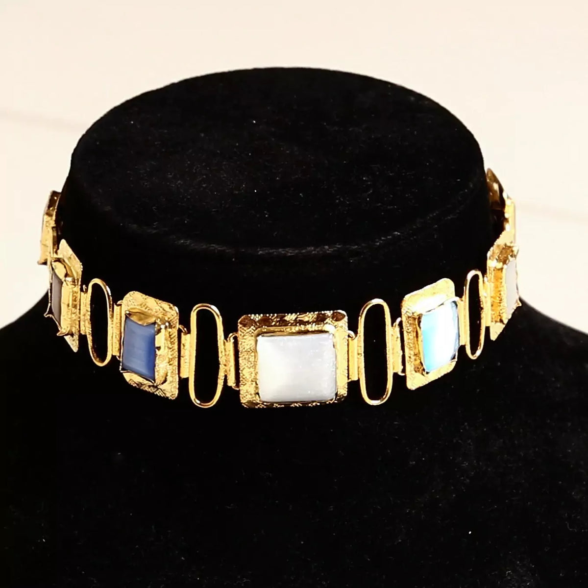 DARCY CHOKER