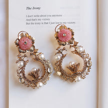 DELLA EARRINGS