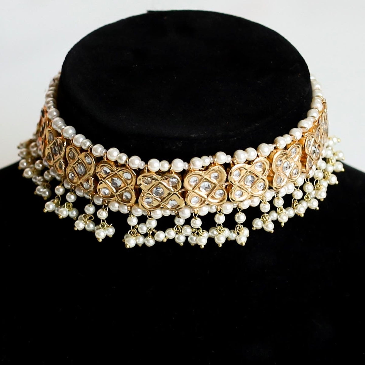 ARIA CHOKER