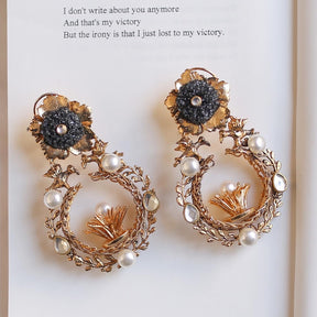 DELLA EARRINGS