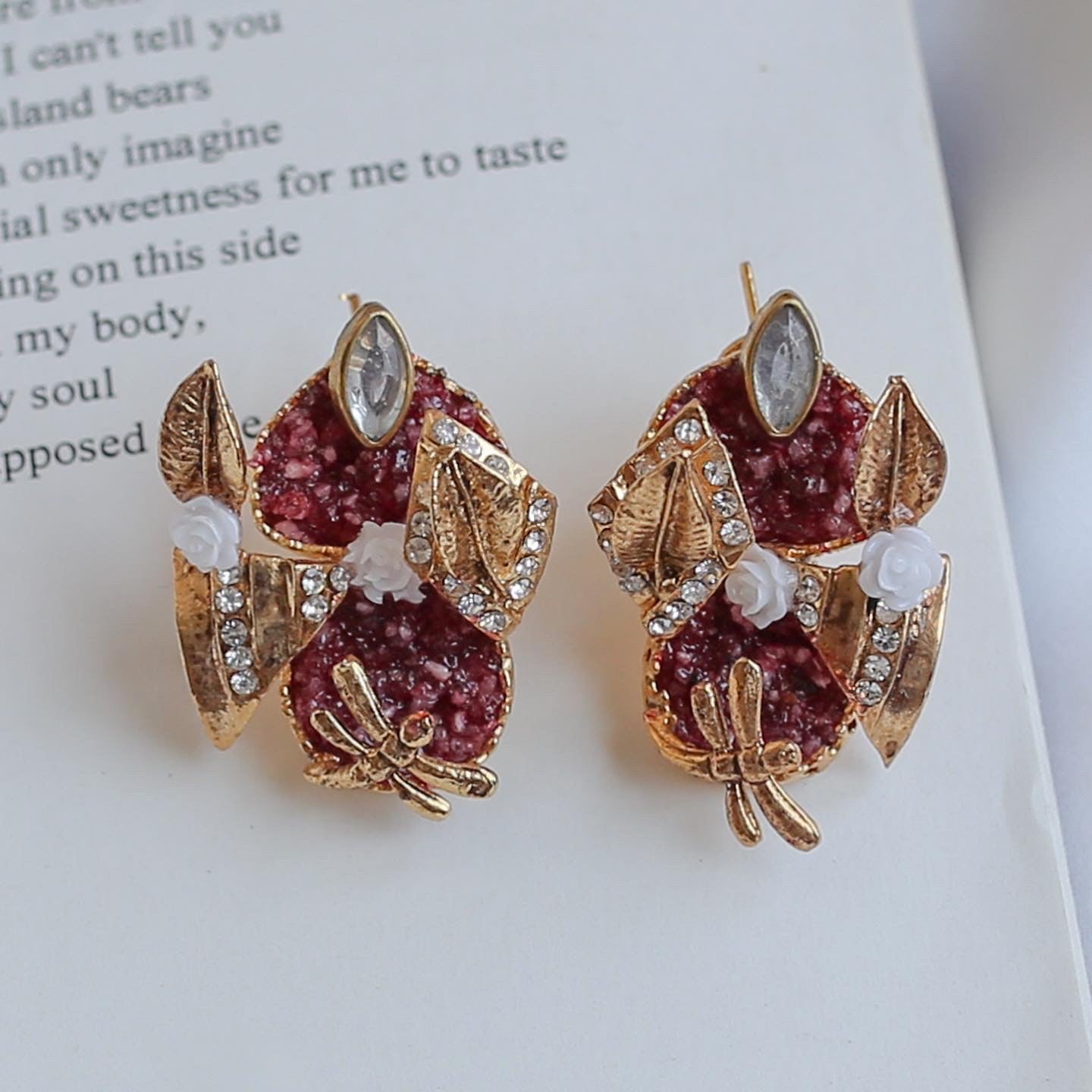 LESLIE EARRINGS