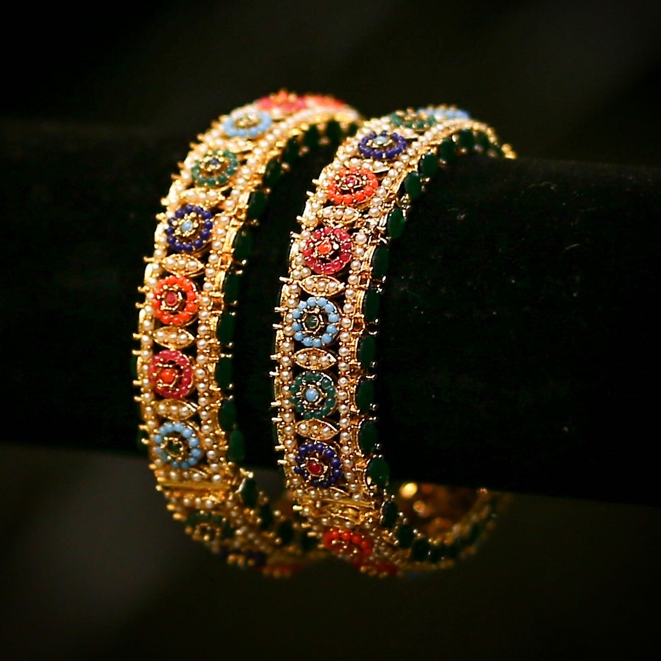 MEHEK BANGLES