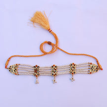 MEHRU CHOKER