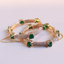 NARAH BANGLES