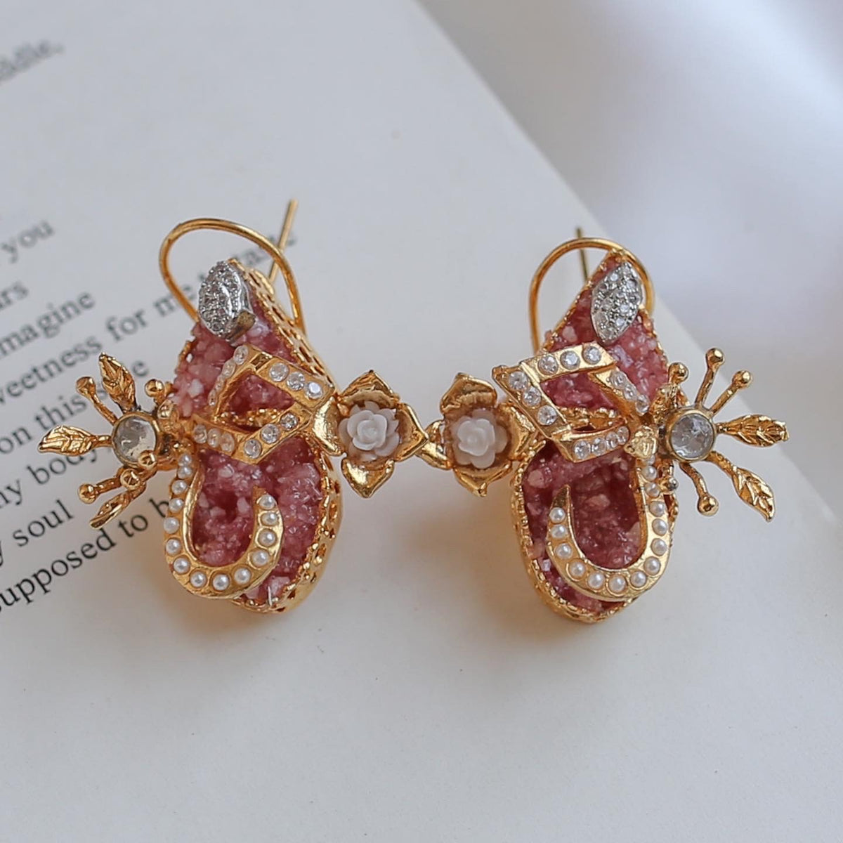 RAYA EARRINGS