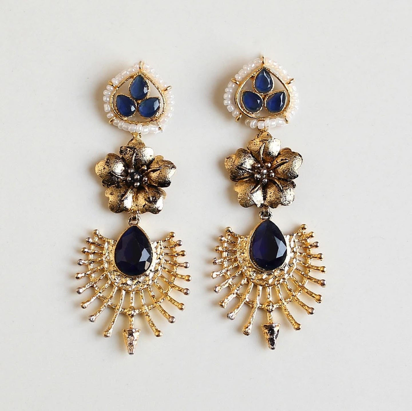 ZAFIRAH EARRINGS