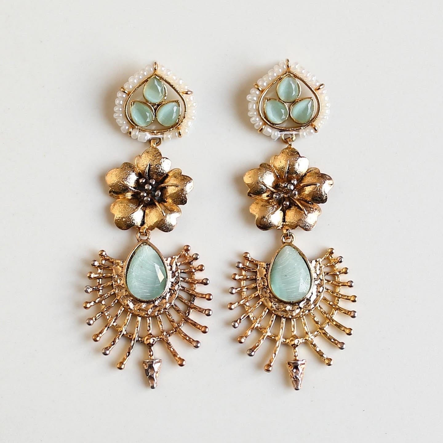 ZAFIRAH EARRINGS