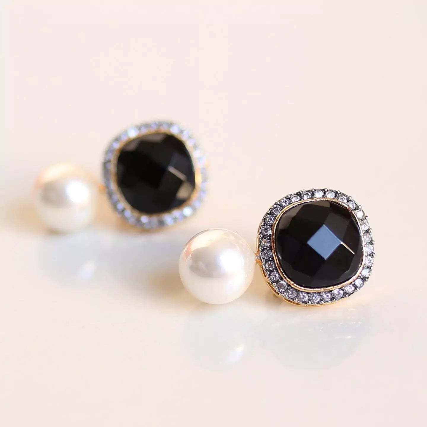 RENU EARRINGS